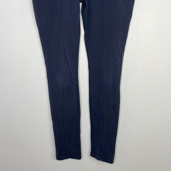 THEORY navy made in USA stretchy skinny pants - Picture 3 of 11